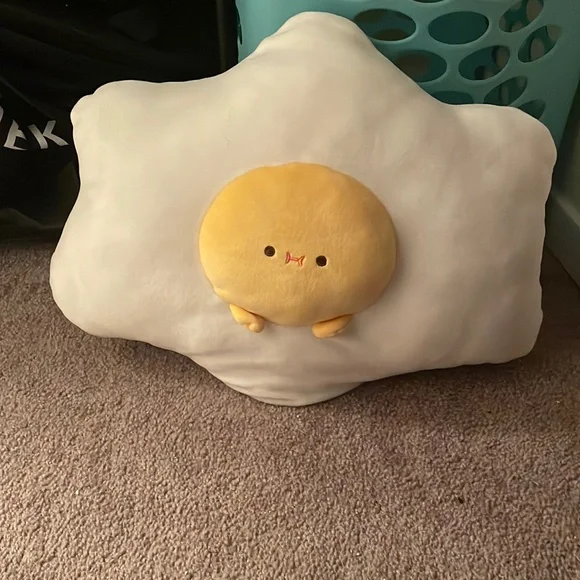 Stuffed egg - Picture 1 of 1